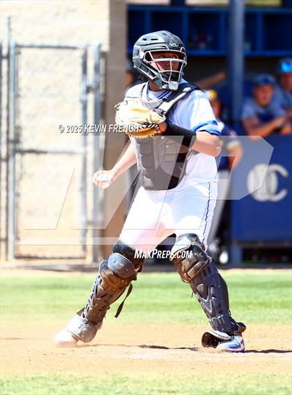 Thumbnail 2 in Pueblo Central vs. Bend (Coach Bob Invitational) photogallery.