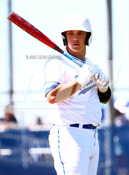Thumbnail 3 in Pueblo Central vs. Bend (Coach Bob Invitational) photogallery.