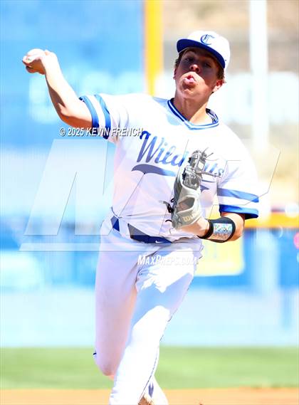 Thumbnail 1 in Pueblo Central vs. Bend (Coach Bob Invitational) photogallery.