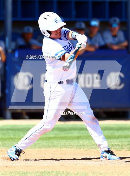 Thumbnail 2 in Pueblo Central vs. Bend (Coach Bob Invitational) photogallery.