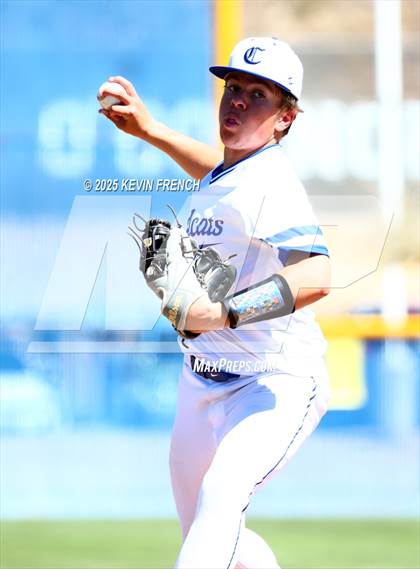 Thumbnail 2 in Pueblo Central vs. Bend (Coach Bob Invitational) photogallery.
