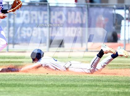 Thumbnail 2 in Pueblo Central vs. Bend (Coach Bob Invitational) photogallery.