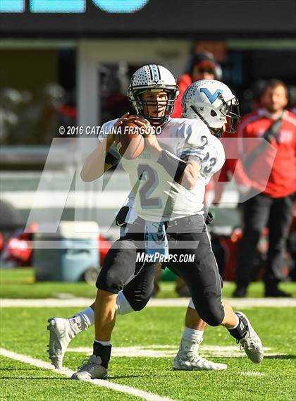 Thumbnail 3 in Parsippany Hills vs. Morris Hills (NJSIAA North 2 Group 3 Final) photogallery.