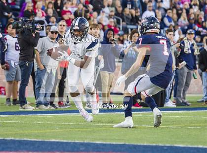 Thumbnail 2 in Lone Star vs. Ryan (UIL 5A DI Semi-Final) photogallery.