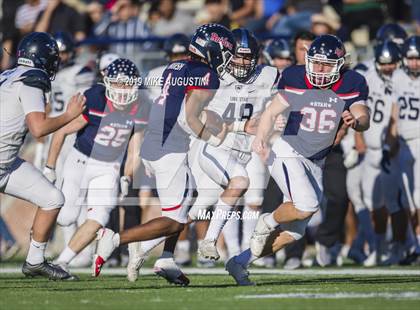 Thumbnail 2 in Lone Star vs. Ryan (UIL 5A DI Semi-Final) photogallery.