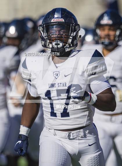 Thumbnail 3 in Lone Star vs. Ryan (UIL 5A DI Semi-Final) photogallery.