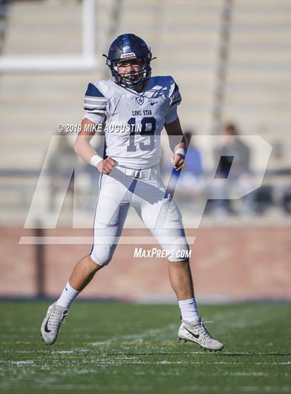 Thumbnail 2 in Lone Star vs. Ryan (UIL 5A DI Semi-Final) photogallery.