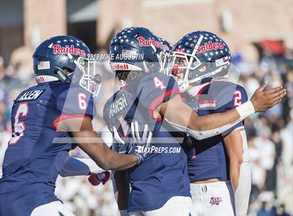 Thumbnail 3 in Lone Star vs. Ryan (UIL 5A DI Semi-Final) photogallery.