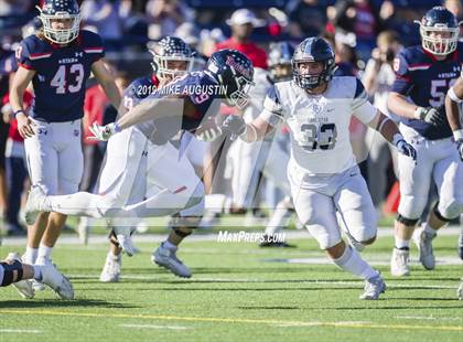 Thumbnail 3 in Lone Star vs. Ryan (UIL 5A DI Semi-Final) photogallery.
