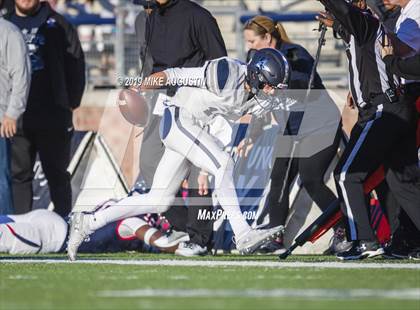 Thumbnail 1 in Lone Star vs. Ryan (UIL 5A DI Semi-Final) photogallery.