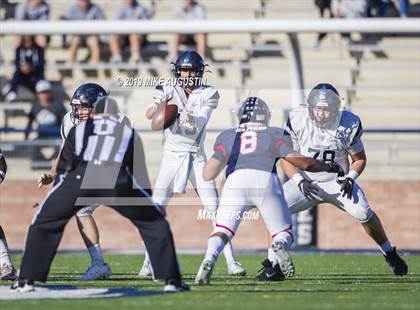 Thumbnail 2 in Lone Star vs. Ryan (UIL 5A DI Semi-Final) photogallery.