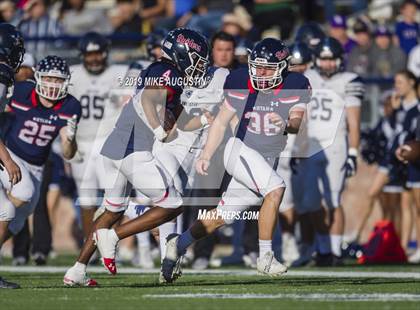 Thumbnail 3 in Lone Star vs. Ryan (UIL 5A DI Semi-Final) photogallery.