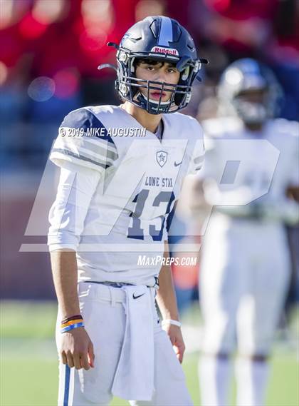 Thumbnail 2 in Lone Star vs. Ryan (UIL 5A DI Semi-Final) photogallery.