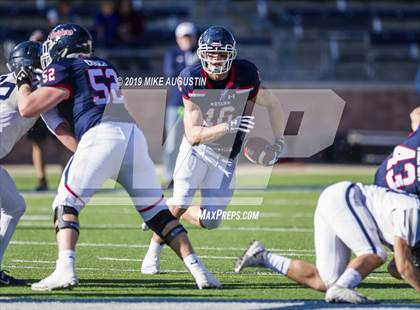 Thumbnail 2 in Lone Star vs. Ryan (UIL 5A DI Semi-Final) photogallery.