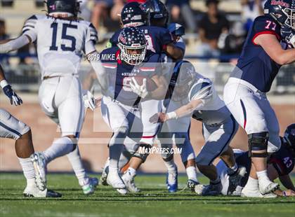 Thumbnail 3 in Lone Star vs. Ryan (UIL 5A DI Semi-Final) photogallery.