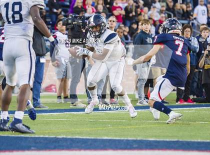 Thumbnail 3 in Lone Star vs. Ryan (UIL 5A DI Semi-Final) photogallery.