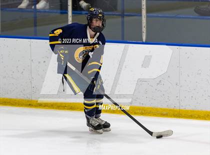 Thumbnail 1 in Bedford vs Bow (Brian C. Stone Memorial Christmas Tournament) photogallery.