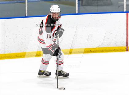 Thumbnail 1 in Bedford vs Bow (Brian C. Stone Memorial Christmas Tournament) photogallery.
