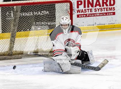 Thumbnail 1 in Bedford vs Bow (Brian C. Stone Memorial Christmas Tournament) photogallery.