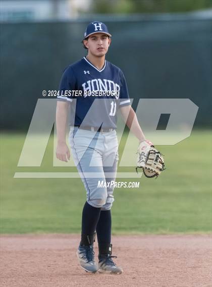 Thumbnail 1 in Hondo @ Cotulla photogallery.