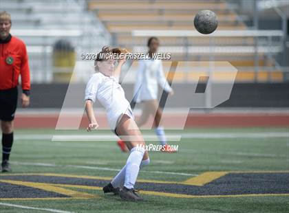 Thumbnail 2 in La Jolla vs Sage Creek (CIF SD Section Final) photogallery.