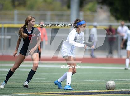 Thumbnail 2 in La Jolla vs Sage Creek (CIF SD Section Final) photogallery.