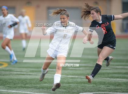 Thumbnail 2 in La Jolla vs Sage Creek (CIF SD Section Final) photogallery.