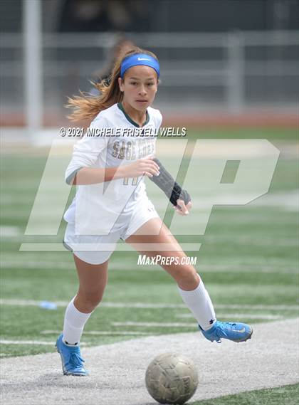 Thumbnail 3 in La Jolla vs Sage Creek (CIF SD Section Final) photogallery.