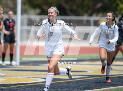 Thumbnail 3 in La Jolla vs Sage Creek (CIF SD Section Final) photogallery.