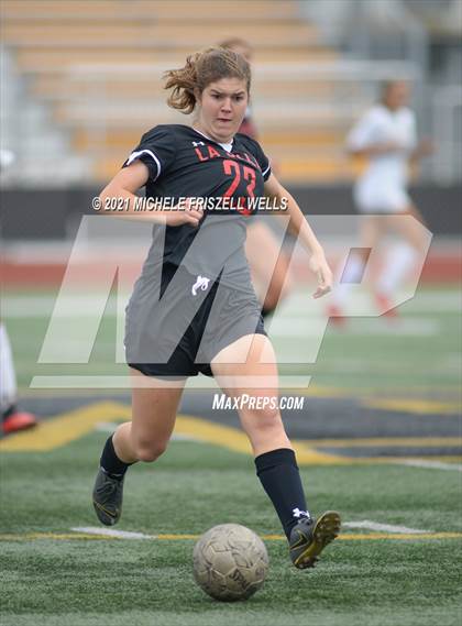 Thumbnail 2 in La Jolla vs Sage Creek (CIF SD Section Final) photogallery.
