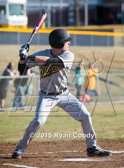 Thumbnail 1 in Prairie Grove @ Springdale photogallery.