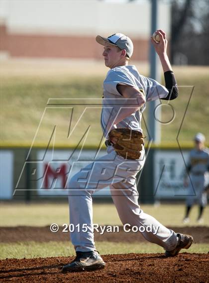 Thumbnail 3 in Prairie Grove @ Springdale photogallery.