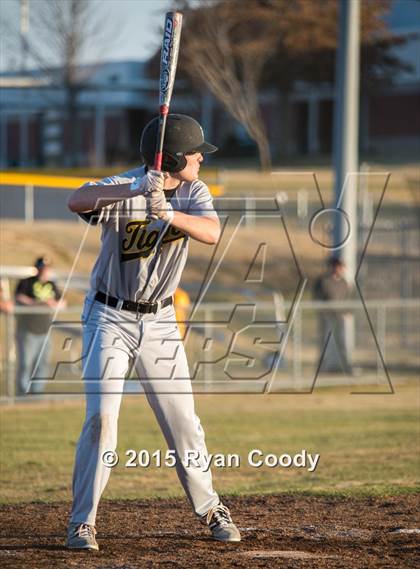 Thumbnail 3 in Prairie Grove @ Springdale photogallery.