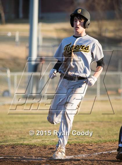 Thumbnail 1 in Prairie Grove @ Springdale photogallery.