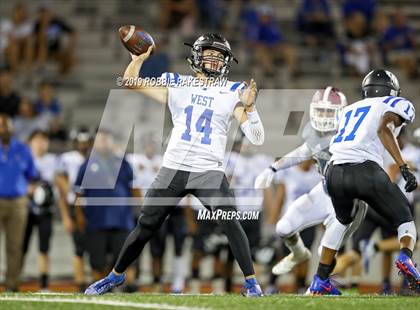 Thumbnail 2 in Plano West @ Mesquite photogallery.