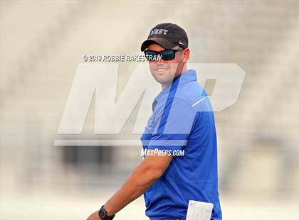 Thumbnail 1 in Plano West @ Mesquite photogallery.