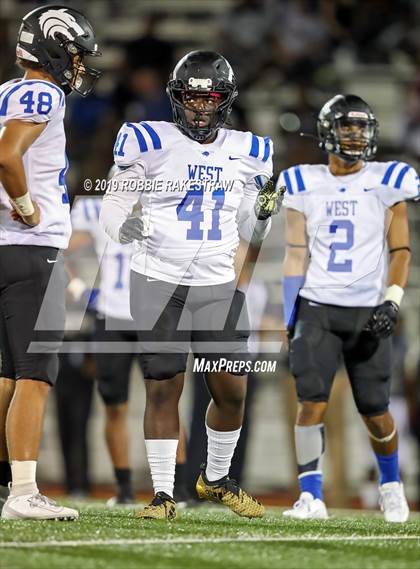 Thumbnail 1 in Plano West @ Mesquite photogallery.