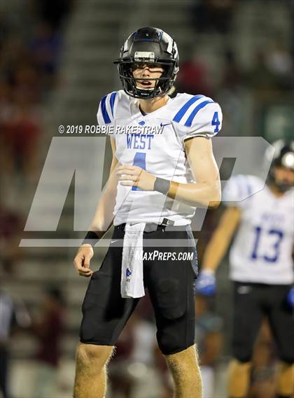 Thumbnail 2 in Plano West @ Mesquite photogallery.