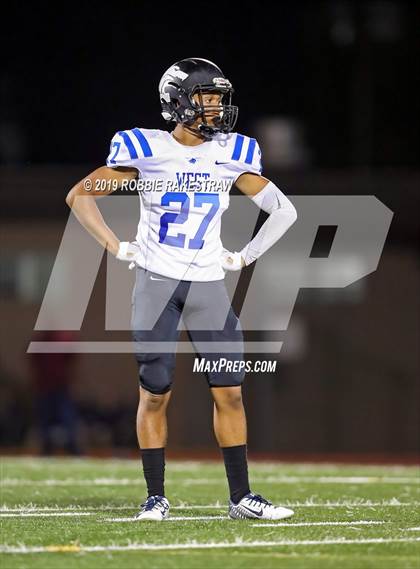 Thumbnail 3 in Plano West @ Mesquite photogallery.