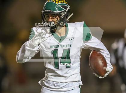 Thumbnail 3 in River Valley @ American Canyon (CIF Sac-Joaquin Section Division III Playoff - Round 1) photogallery.
