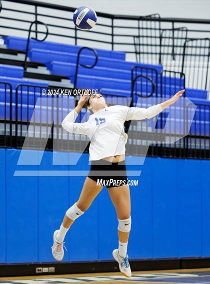 Thumbnail 2 in Wesleyan @ Chattahoochee photogallery.