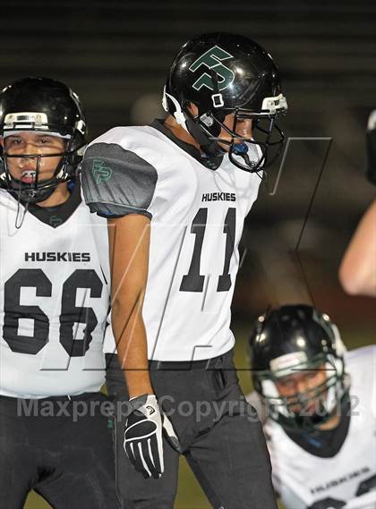 Thumbnail 3 in Santa Clarita Christian vs. Fairmont Prep photogallery.