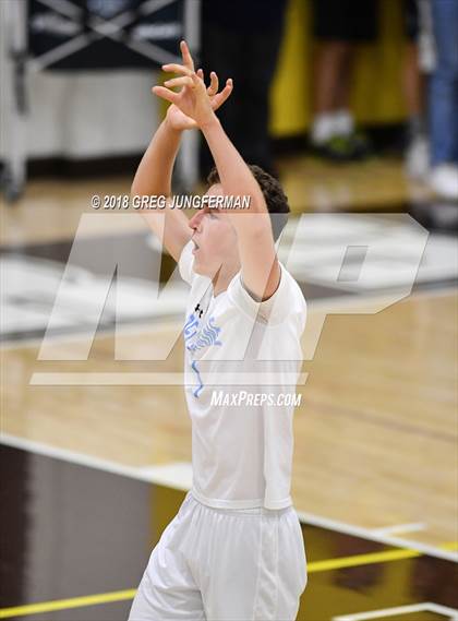 Thumbnail 2 in Monta Vista vs. Bellarmine College Prep (CIF CCS D1 Final) photogallery.