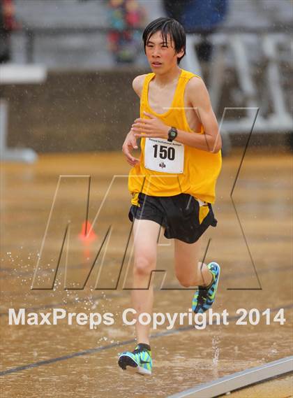 Thumbnail 1 in Oakland Relays Boys' 1600 Meter photogallery.