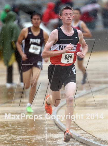 Thumbnail 3 in Oakland Relays Boys' 1600 Meter photogallery.