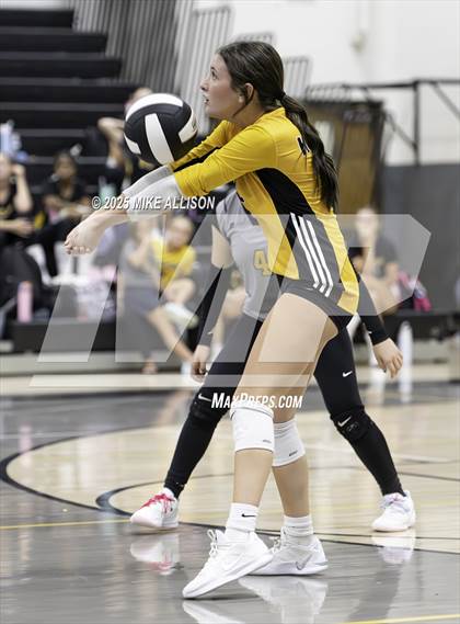 Thumbnail 1 in JV: Sequatchie County @ Hixson photogallery.