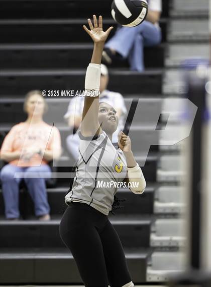 Thumbnail 3 in JV: Sequatchie County @ Hixson photogallery.