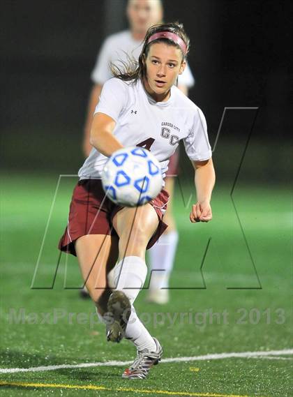 Thumbnail 1 in Garden City vs. Burnt Hills-Ballston Lake (NYSPHSAA Class A Semifinal) photogallery.