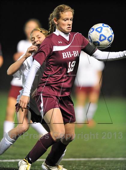 Thumbnail 2 in Garden City vs. Burnt Hills-Ballston Lake (NYSPHSAA Class A Semifinal) photogallery.