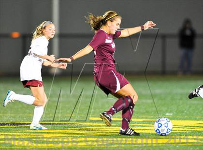 Thumbnail 3 in Garden City vs. Burnt Hills-Ballston Lake (NYSPHSAA Class A Semifinal) photogallery.